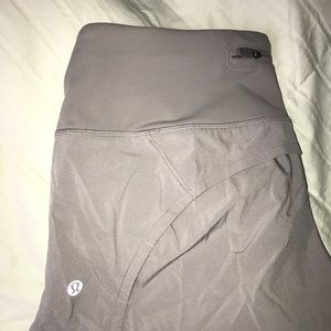 Lululemon shorts (Speed up Short 2.5”)